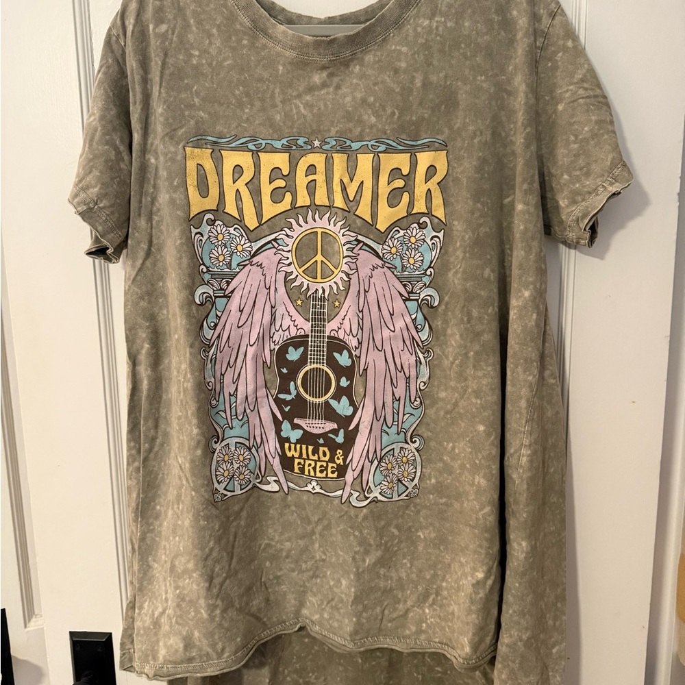 Oversized Dreamer Graphic T-Shirt